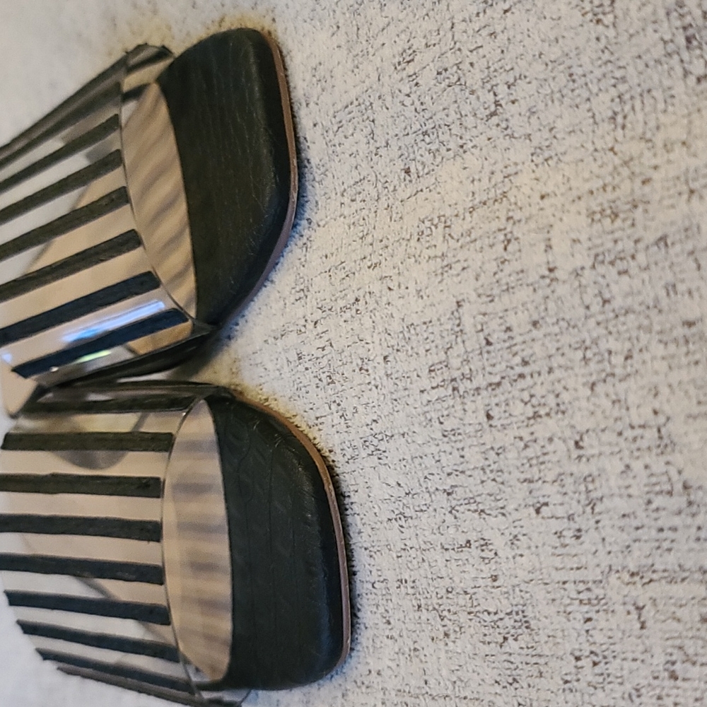 Coconuts By Matisse Up Late Slide Sandals - image 3